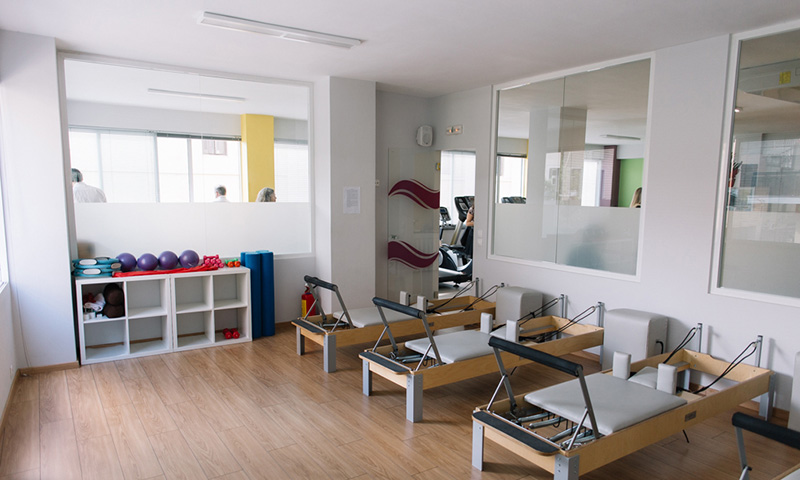 ROYAL FITNESS PILATES BY VASSILIKI: Φωτογραφίες & Βίντεο