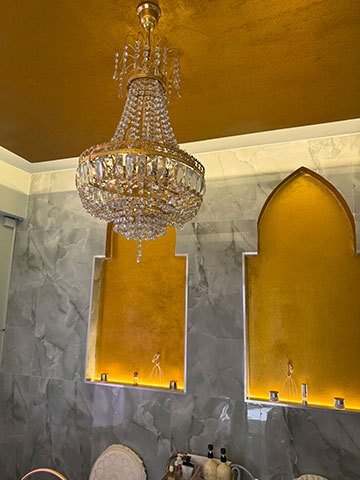 ROYAL HAIR & SPA: Φωτογραφίες & Βίντεο