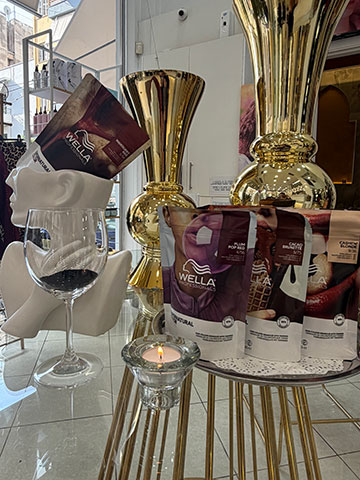 ROYAL HAIR & SPA: Φωτογραφίες & Βίντεο
