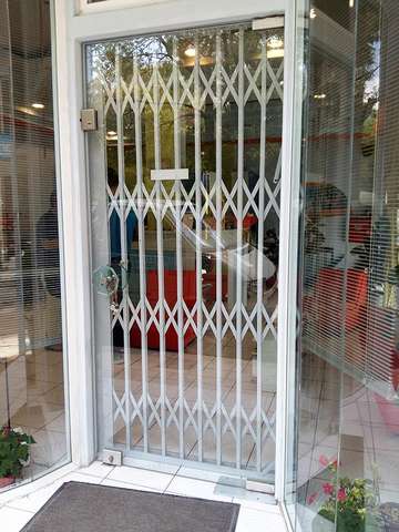 SAFE PLACE VONGOLIS: Φωτογραφίες & Βίντεο