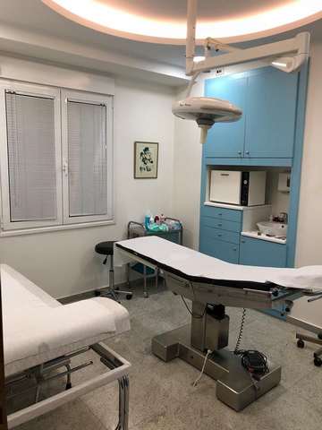 ΣΑΡΑΝΤΟΣ ΚΩΝΣΤΑΝΤΙΝΟΣ MD, FRCS: Φωτογραφίες & Βίντεο