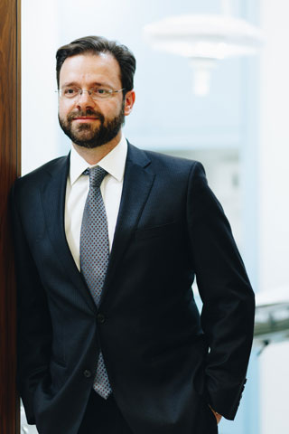 ΣΑΡΑΝΤΟΣ ΚΩΝΣΤΑΝΤΙΝΟΣ MD, FRCS: Φωτογραφίες & Βίντεο
