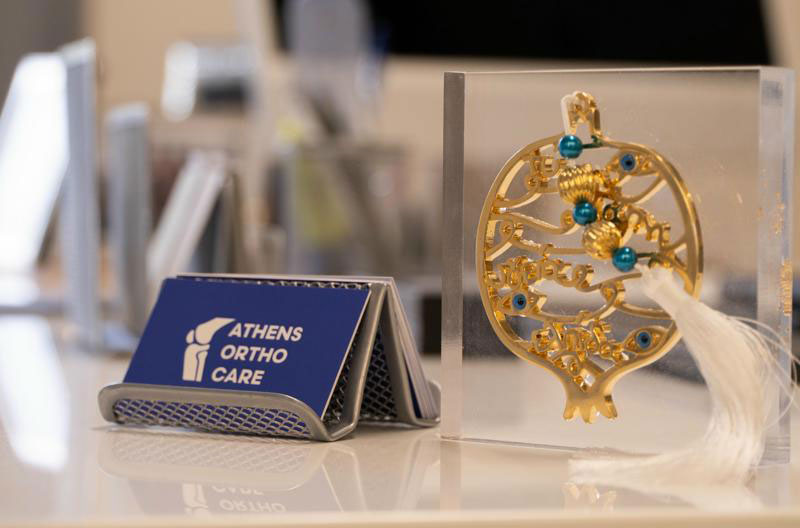 SARLIKIOTIS THOMAS - ATHENS ORTHOCARE: Φωτογραφίες & Βίντεο
