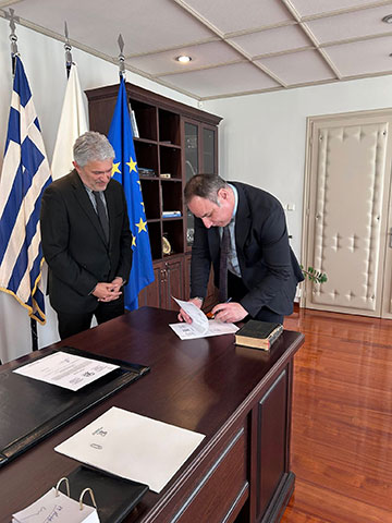 SIASIOS IOANNIS: Φωτογραφίες & Βίντεο