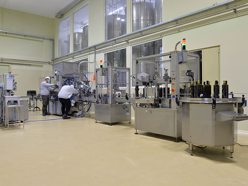 SIGRI OLIVE MILL: Φωτογραφίες & Βίντεο