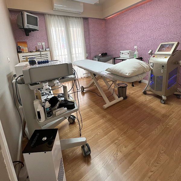 SKINCARE CENTER: Φωτογραφίες & Βίντεο
