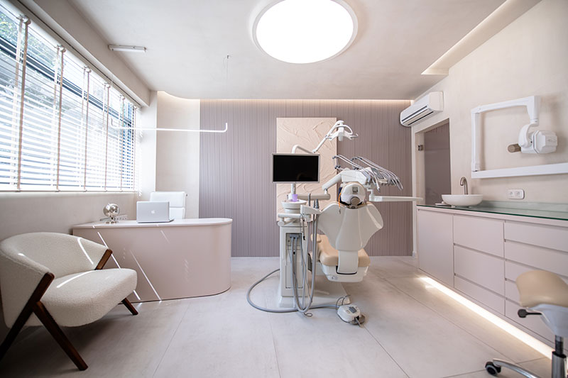 SMILE DESIGN BY VICKY BLETSIOU - BLETSIOU VIKY: Φωτογραφίες & Βίντεο