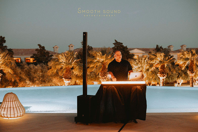 SMOOTH SOUND ENTERTAINMENT: Φωτογραφίες & Βίντεο