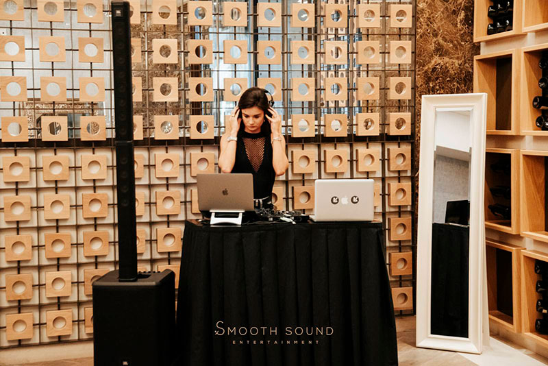 SMOOTH SOUND ENTERTAINMENT: Φωτογραφίες & Βίντεο