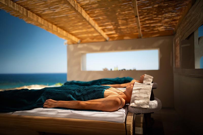 Couples massage Santorini