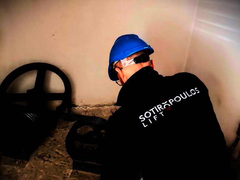 SOTIROPOULOS LIFT: Φωτογραφίες & Βίντεο