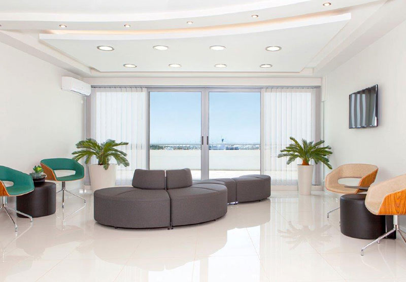 SOUTH ATHENS DENTAL CLINIC - ΔΕΣΠΟΤΑΚΗΣ Ι. ΕΜΜΑΝΟΥΗΛ: Φωτογραφίες & Βίντεο