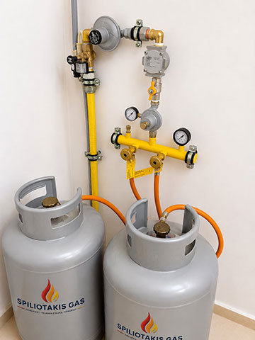 SPILIOTAKIS GAS: Φωτογραφίες & Βίντεο
