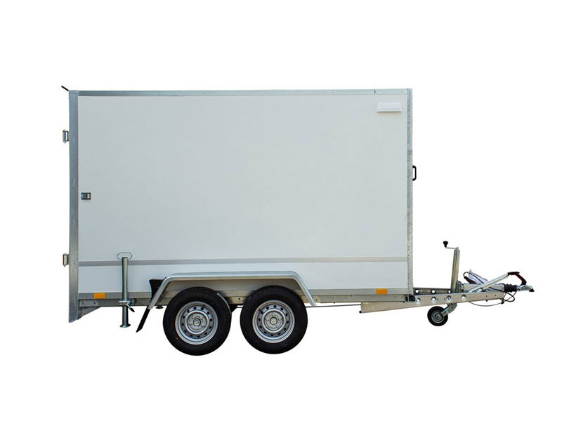 Box trailer isotherma 2000 kg