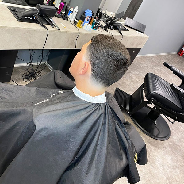 STREET BARBERS: Φωτογραφίες & Βίντεο