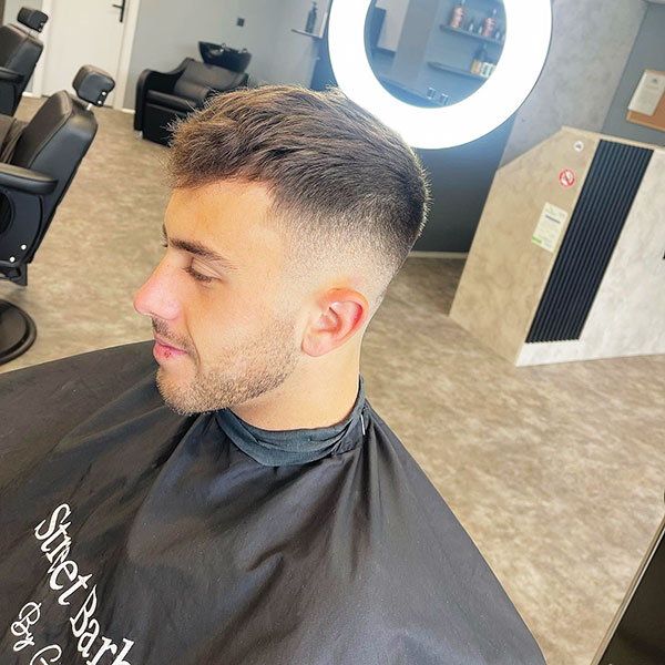 STREET BARBERS: Φωτογραφίες & Βίντεο