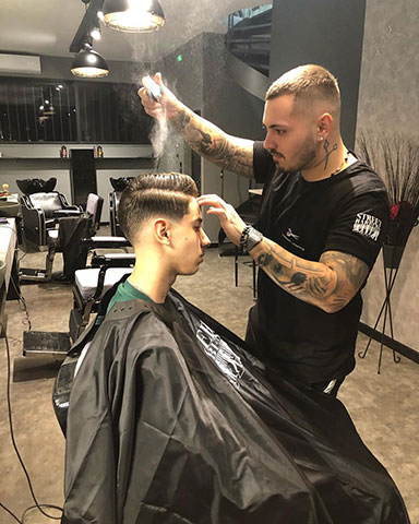 STREET BARBERS BY GIOHAN: Φωτογραφίες & Βίντεο