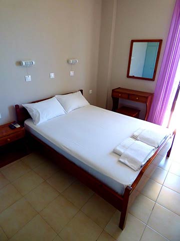 TABAKIS ROOMS: Φωτογραφίες & Βίντεο