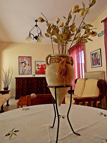 TABAKIS ROOMS: Φωτογραφίες & Βίντεο