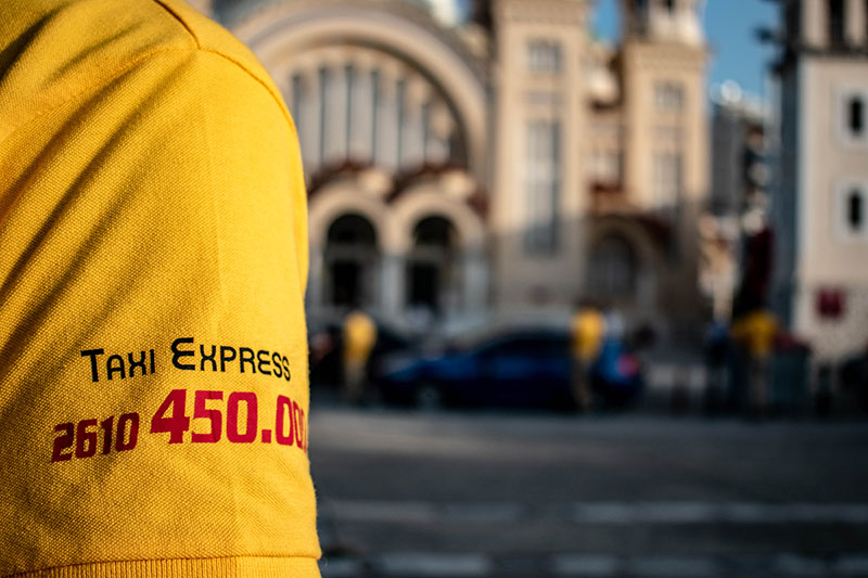 TAXI EXPRESS PATRAS 450000: Φωτογραφίες & Βίντεο