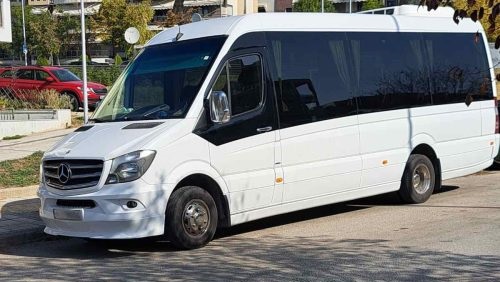 TAXI VAN 9: Φωτογραφίες & Βίντεο