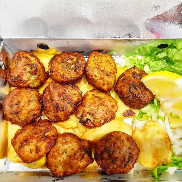 TA SOUVLAKIA TOU BEKA: Φωτογραφίες & Βίντεο