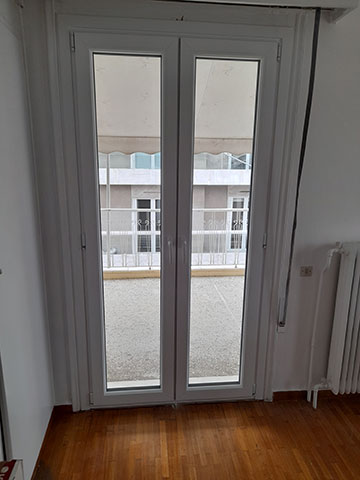 Μπαλκονόπορτα PVC