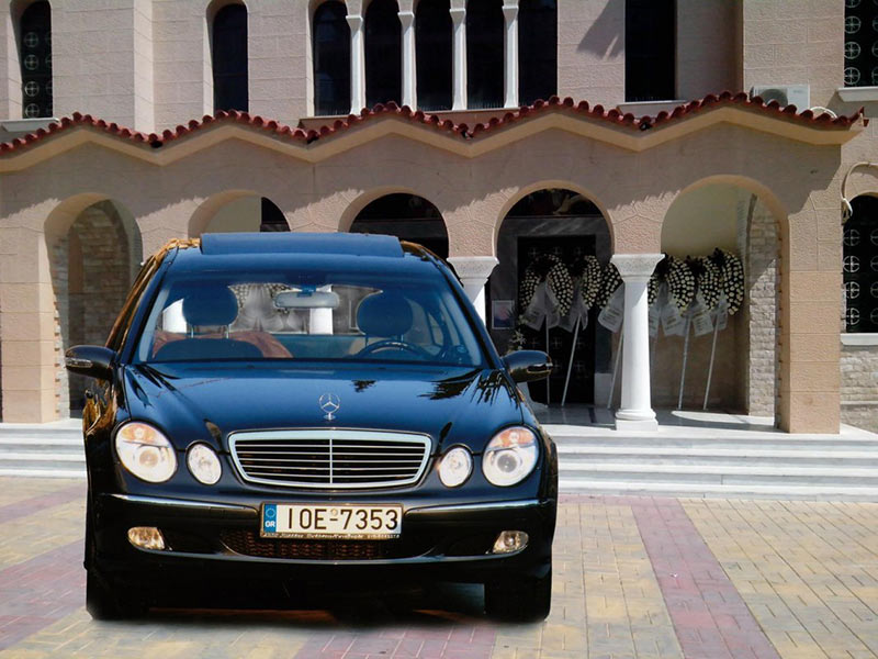Νεκροφόρα