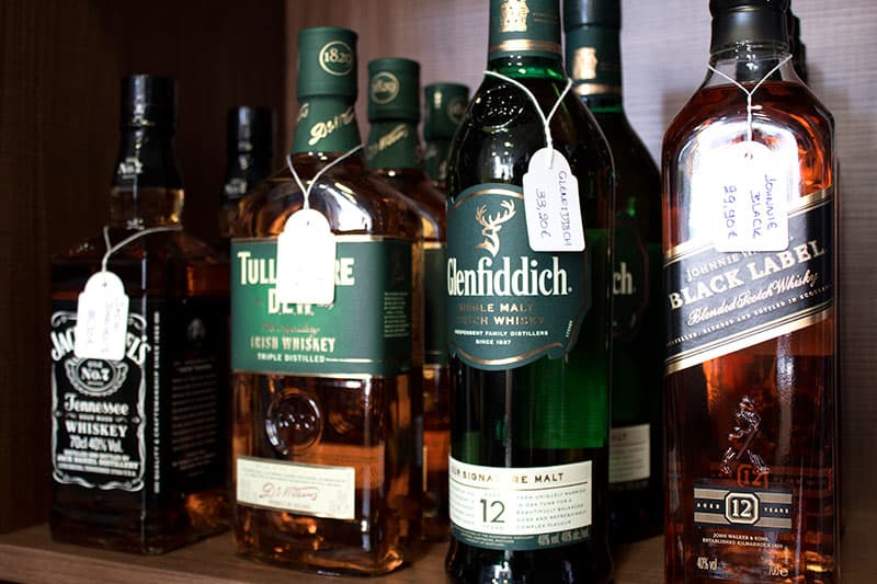TERROIR WINE & SPIRITS: Φωτογραφίες & Βίντεο