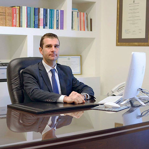 Ο δικηγόρος Θεοδωρόπουλος Γεώργιος