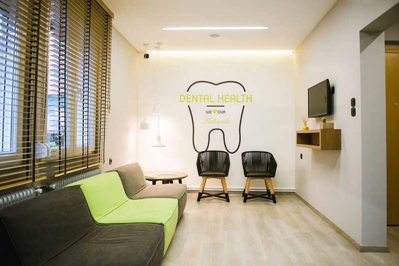 THEODOROU LEONIDAS DDS, MClinDent: Φωτογραφίες & Βίντεο