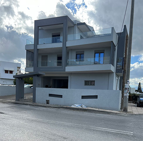 THERGIAKI MARINA: Φωτογραφίες & Βίντεο