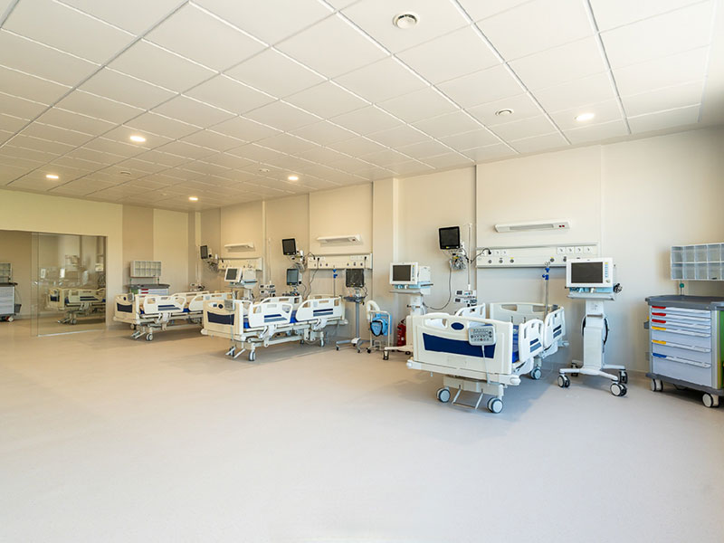 THESSALIA GENIKI KLINIKI: Φωτογραφίες & Βίντεο