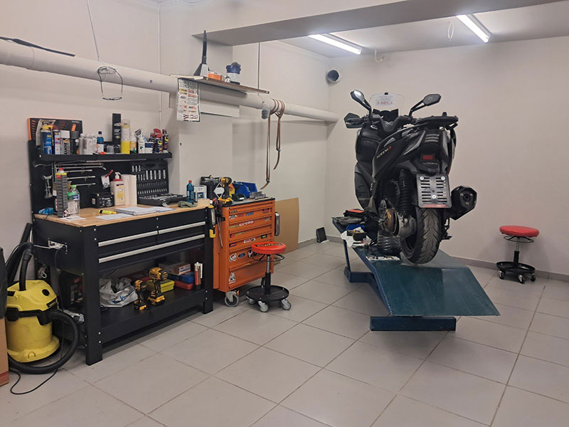 THESS MOTO: Φωτογραφίες & Βίντεο