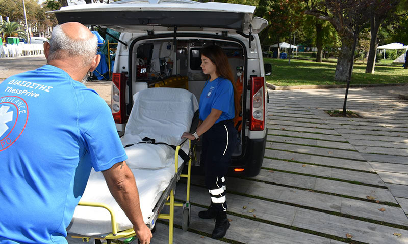 THESS PRIVE AMBULANCE: Φωτογραφίες & Βίντεο