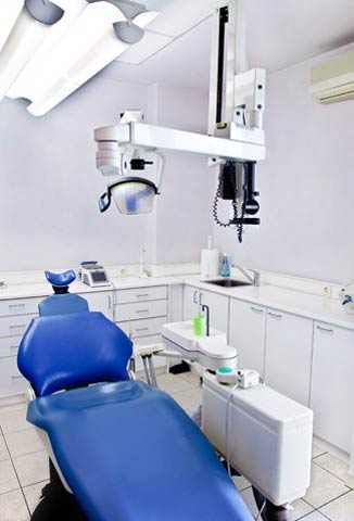 THE DENTAL CLINIC - ΚΑΛΤΣΑΣ ΑΛΕΞΑΝΔΡΟΣ: Φωτογραφίες & Βίντεο