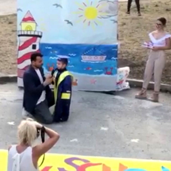 THE JOY SCHOOL: Φωτογραφίες & Βίντεο