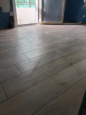 TILES A MARBLE - ΜΠΟΛΑΝΟ: Φωτογραφίες & Βίντεο