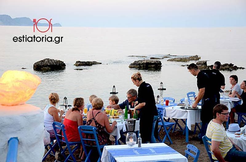 TO PALIO NISAKI: Φωτογραφίες & Βίντεο