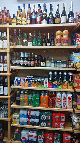 TRADITIONAL SKIATHOS MARKET: Φωτογραφίες & Βίντεο