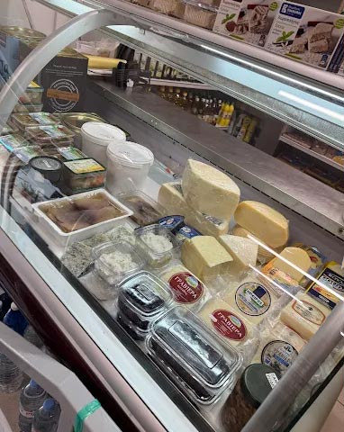 TRADITIONAL SKIATHOS MARKET: Φωτογραφίες & Βίντεο