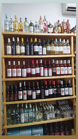 TRADITIONAL SKIATHOS MARKET: Φωτογραφίες & Βίντεο