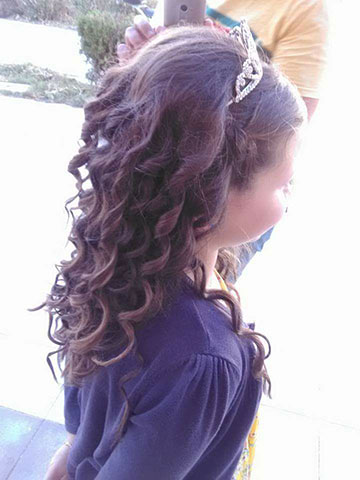 TRESS SALON BY AGAPI: Φωτογραφίες & Βίντεο