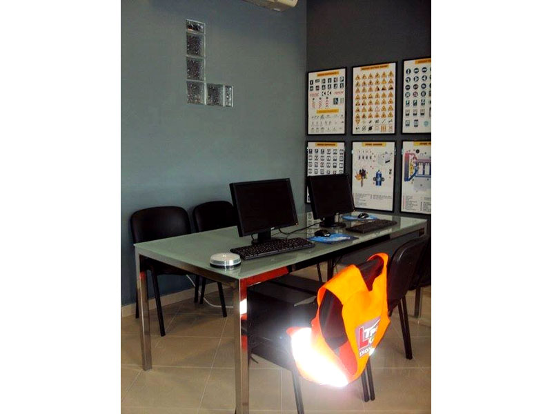 Σχολή οδηγών Ελασσόνα