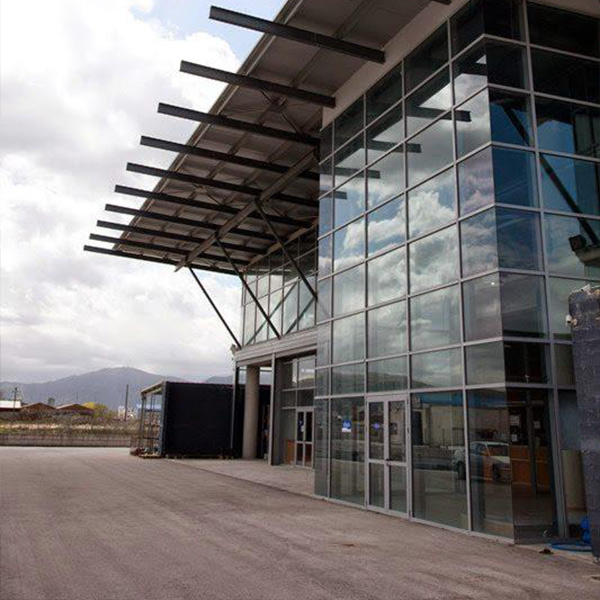 TSANOS GLASSTECH: Φωτογραφίες & Βίντεο