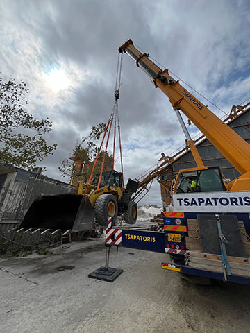 ΤΣΑΠΑΤΟΡΗΣ CRANES: Φωτογραφίες & Βίντεο