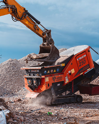 TSELIKA RECYCLING: Φωτογραφίες & Βίντεο