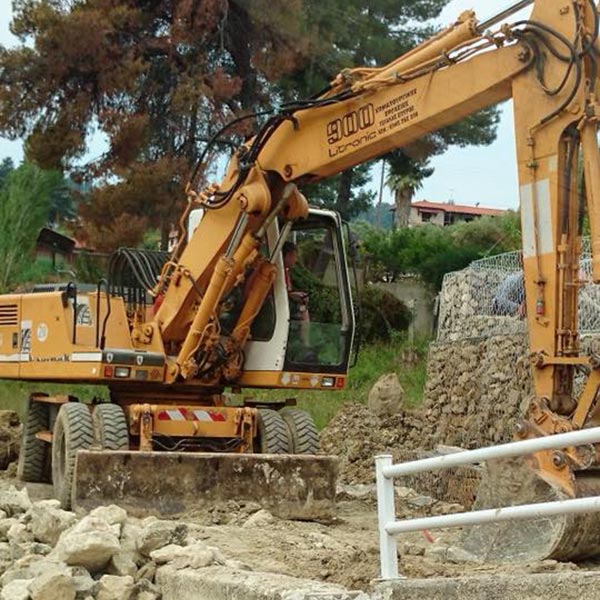 TSIALAS SPYROS: Φωτογραφίες & Βίντεο