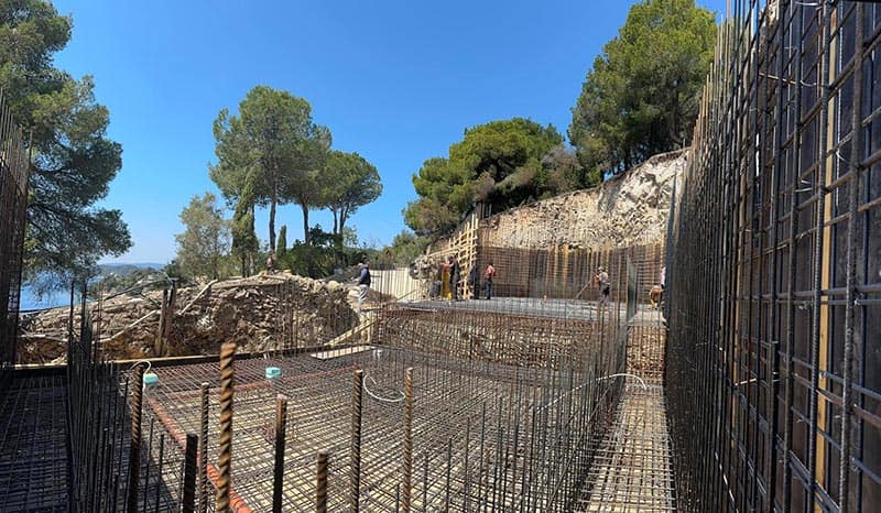 TSOLOVIKOS STEEL TRADING SKIATHOS: Φωτογραφίες & Βίντεο