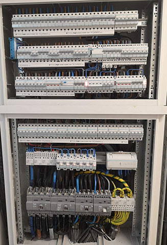 TST ELECTRICAL: Φωτογραφίες & Βίντεο